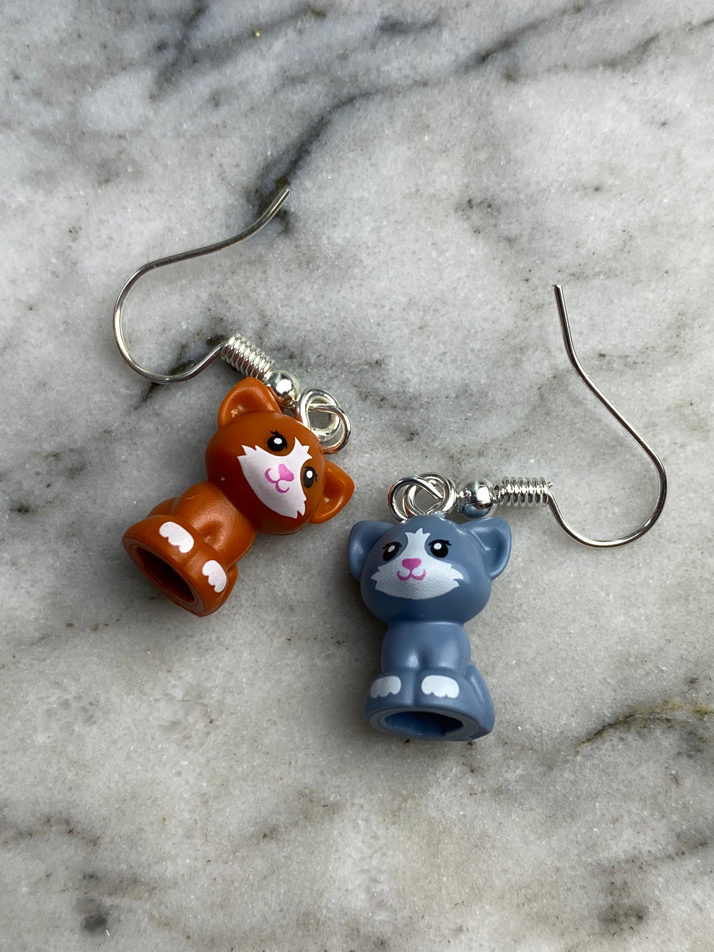 Sitting Cat Drop Earrings