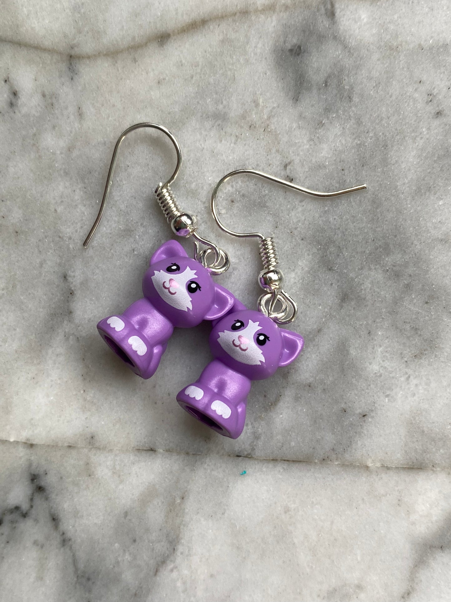 Sitting Cat Drop Earrings