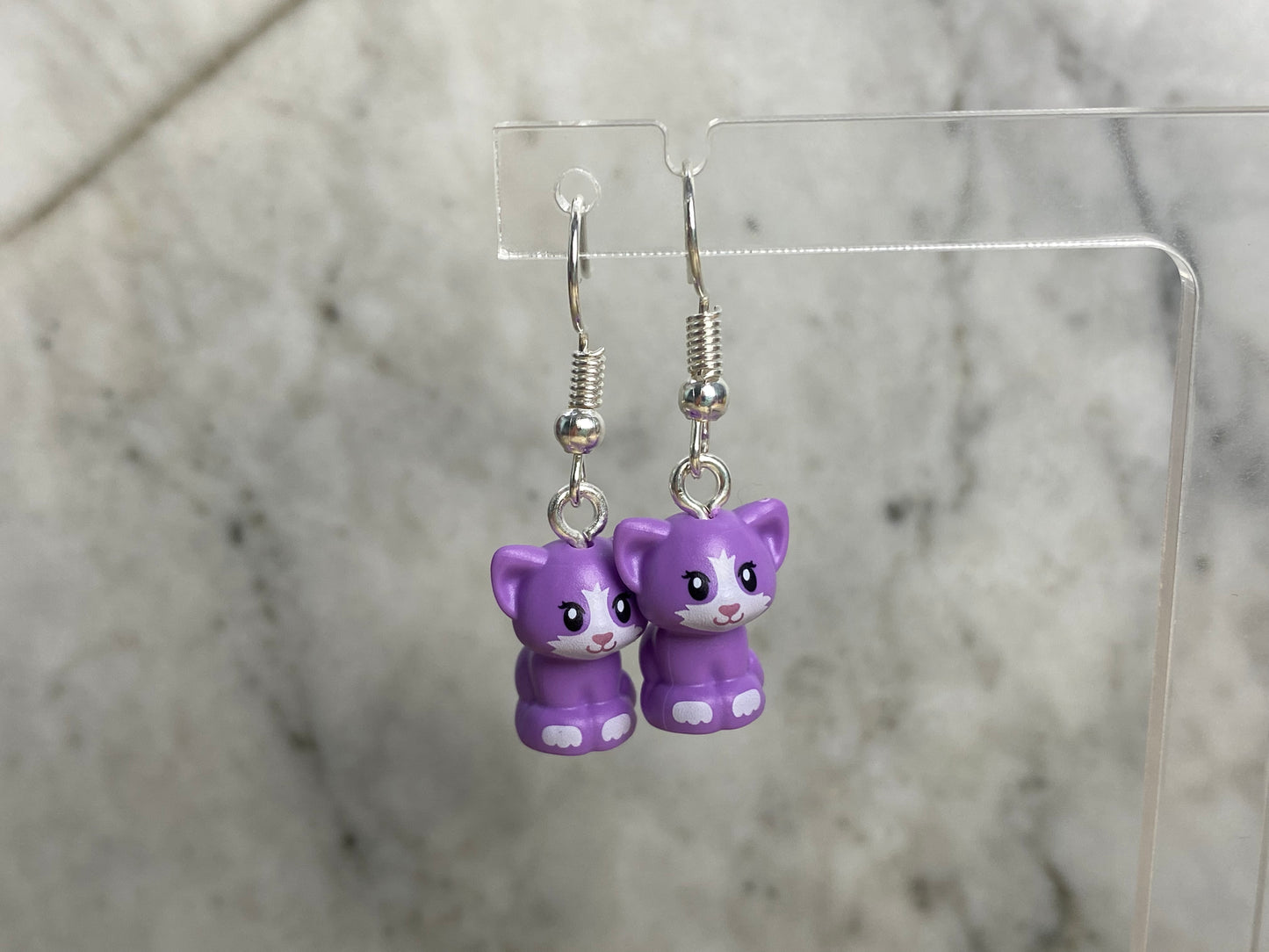 Sitting Cat Drop Earrings